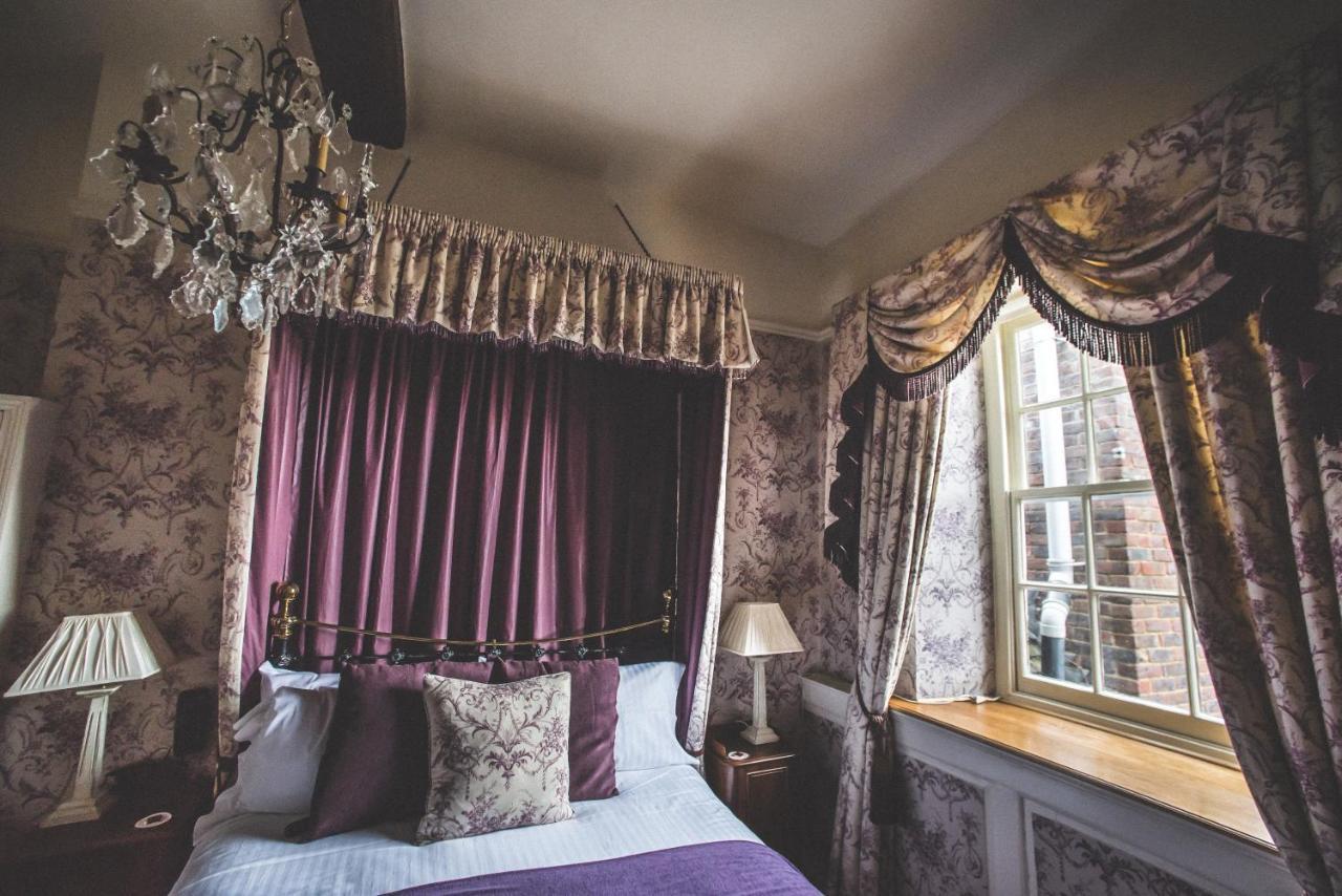 Bed and Breakfast Jeakes House Rye Exterior foto The bedroom of the Old Vicarage
