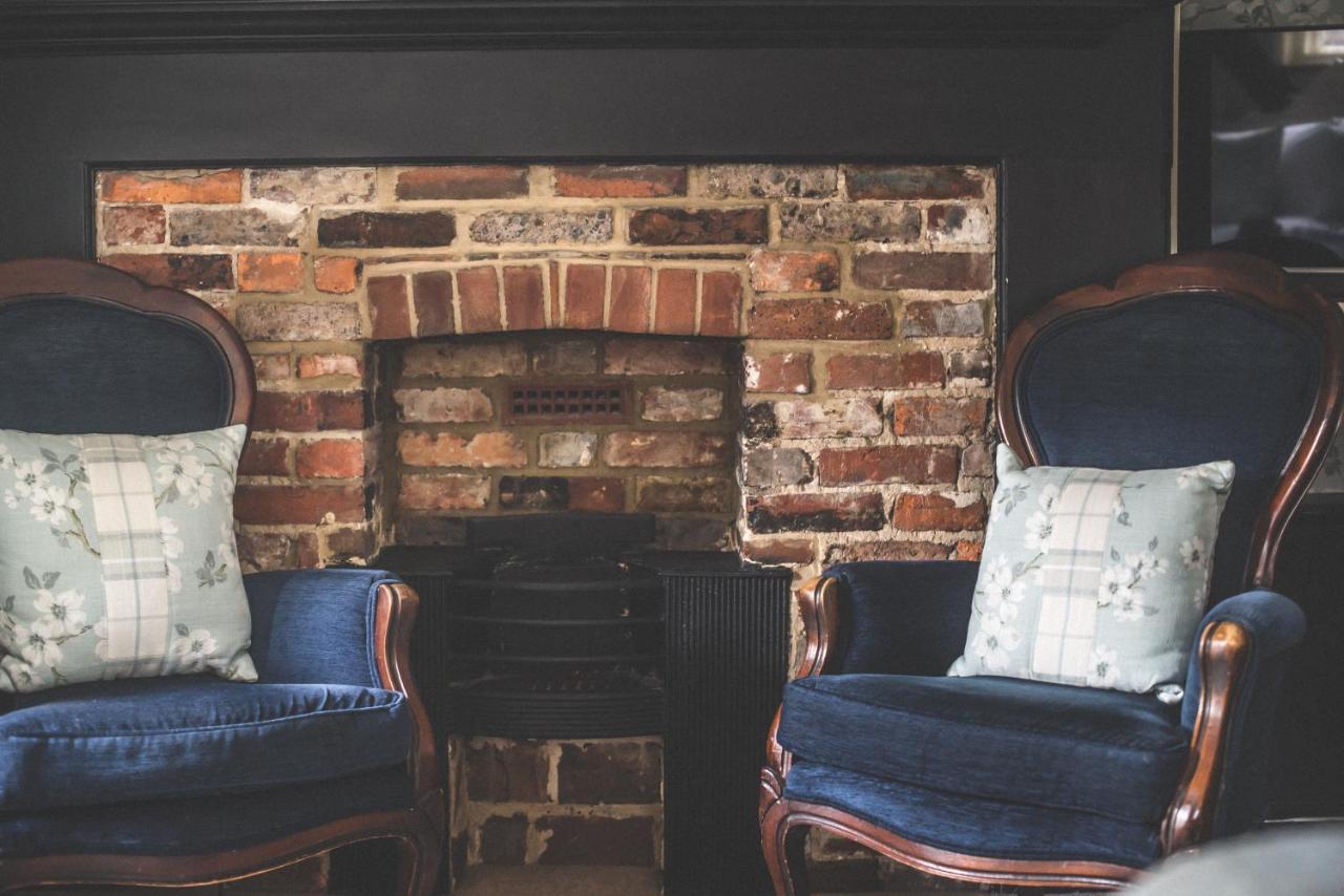 Bed and Breakfast Jeakes House Rye Exterior foto The fireplace in the living room